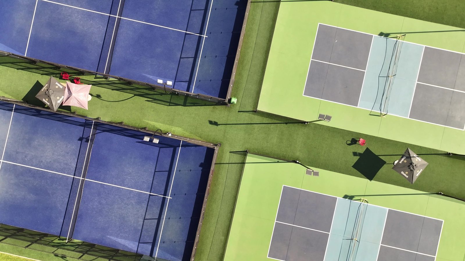 Overhead view of the padel and pickleball courts
