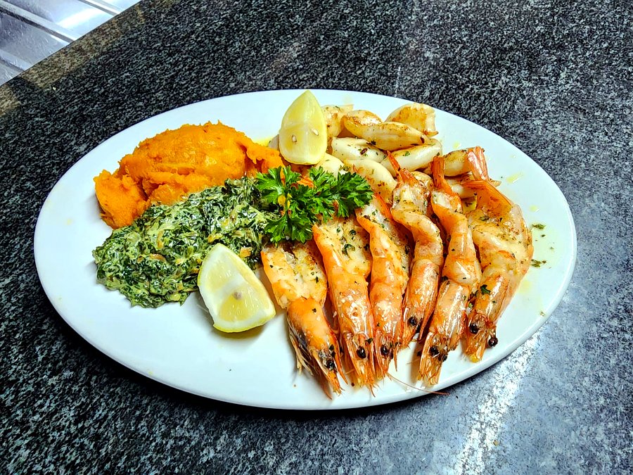Calamari & Prawns